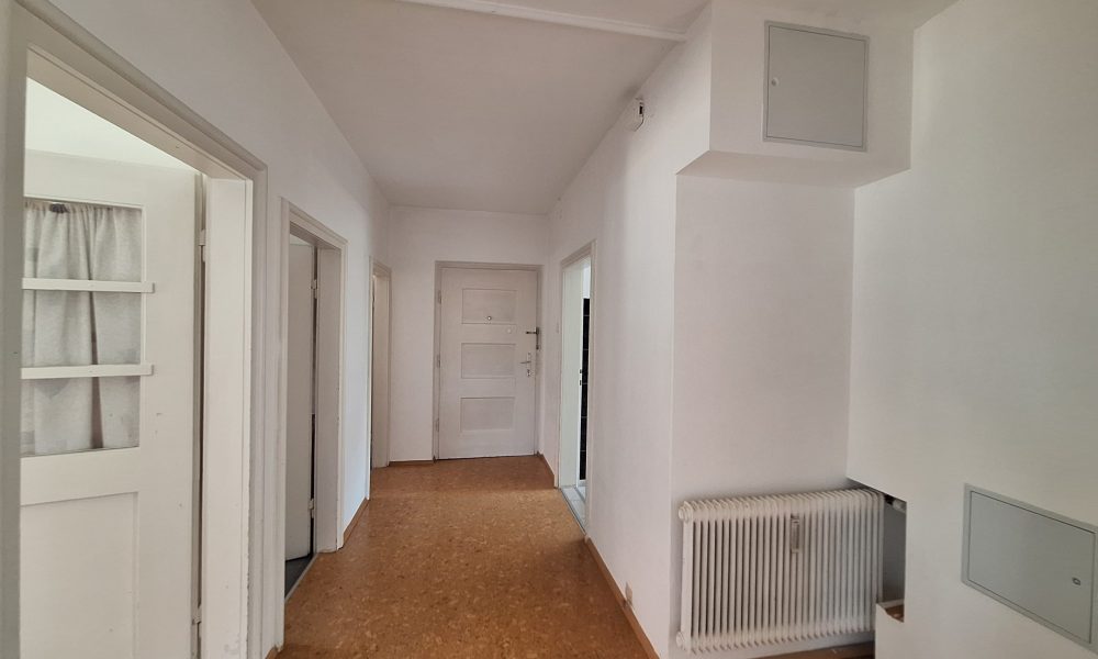 Petra Huber Immobilien 1, OG - TOP 2TIROL